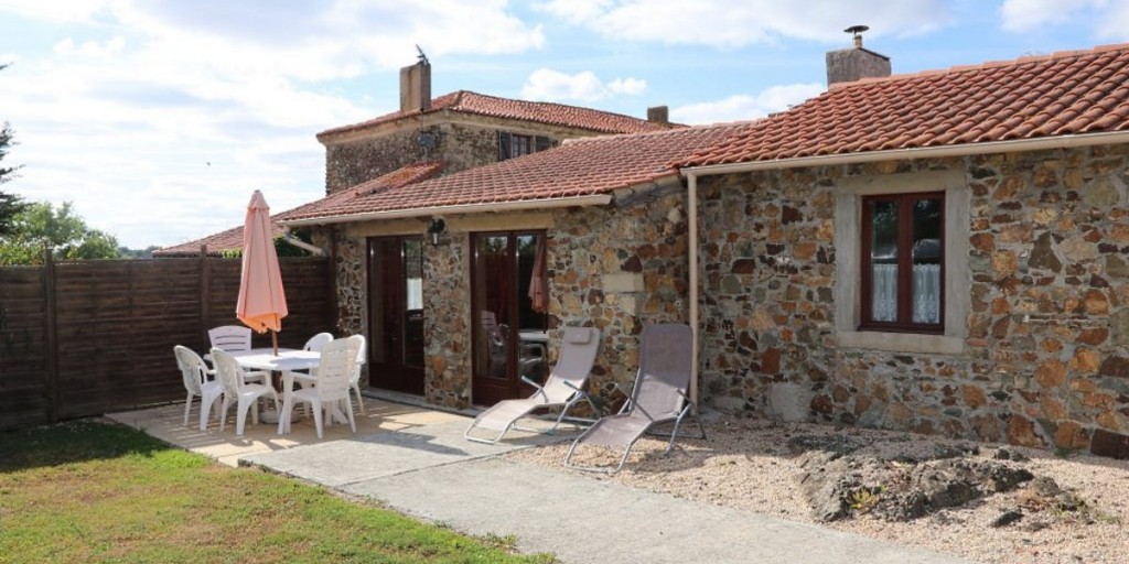 Images for Long Term Rental in France, Pouzauges, Vendée EAID: BID:homefromhome